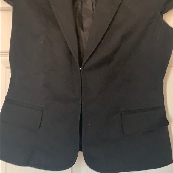 Blazer - Picture 2 of 5